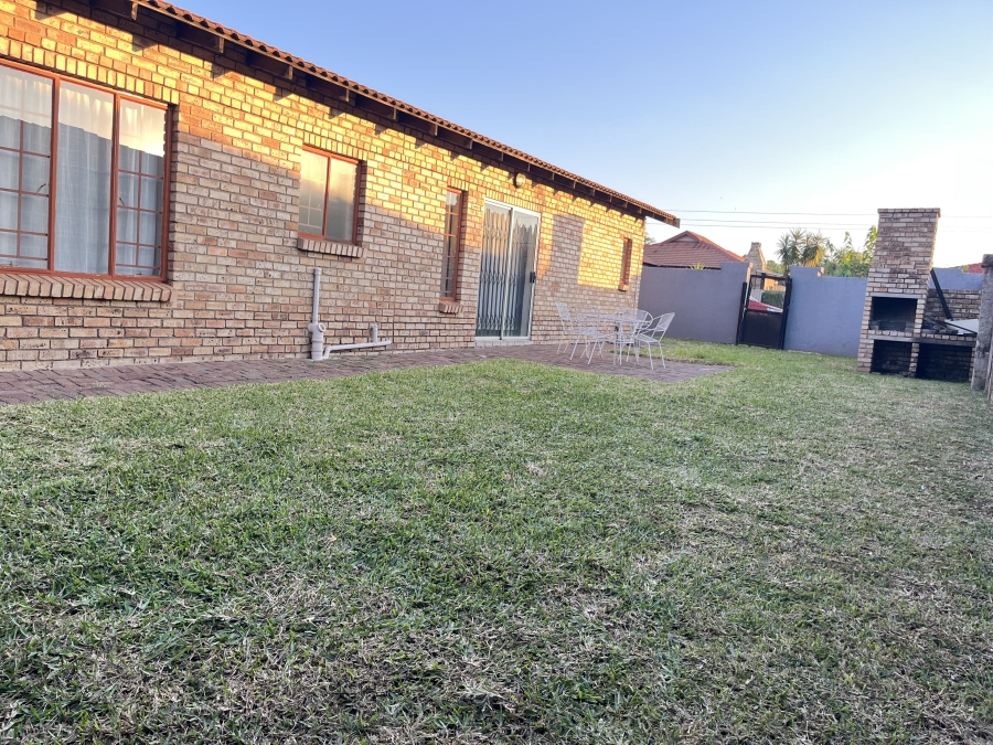 3 Bedroom Property for Sale in Waterval East North West